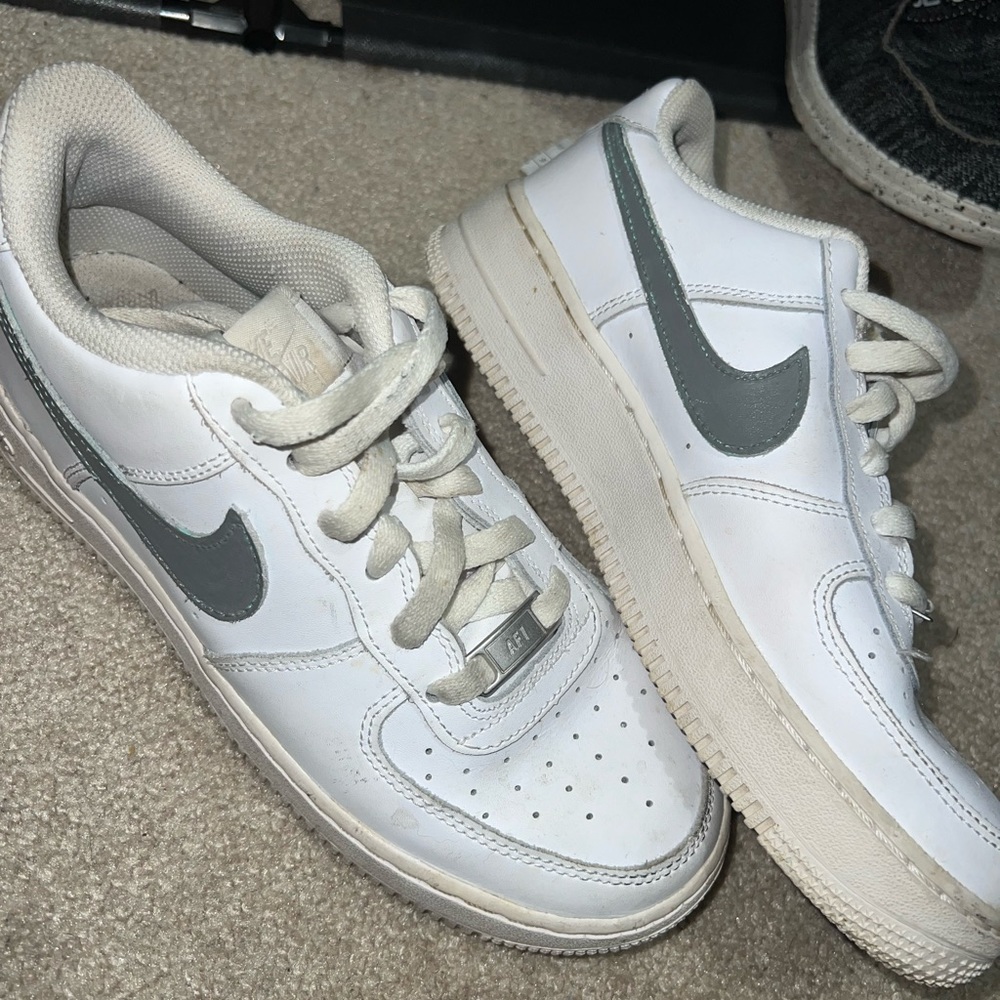Nike Air Force 1